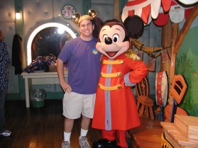 Sorry tweens, Disney Parks are for families, not you!