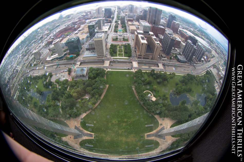 Gateway Arch at Jefferson Western Expansion Memorial. Photo (c) 2013 Great American Thrills and Kris Rowberry.